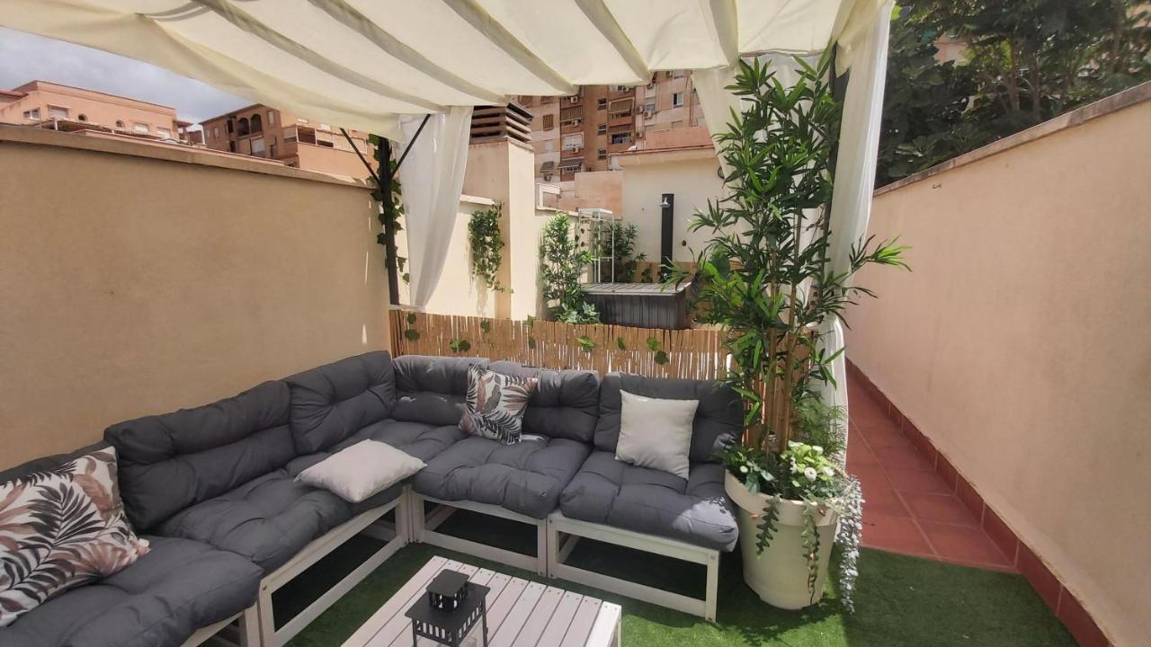 Del Parque Flats Atico Capuchinos Apartment Malaga Luaran gambar