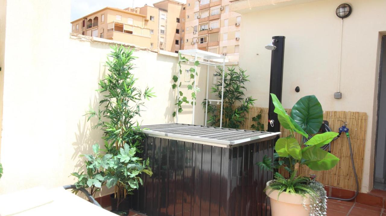 Del Parque Flats Atico Capuchinos Apartment Malaga Luaran gambar